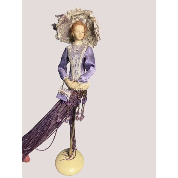Putting on the Ritz TASSEL DOLL 2001 12 Inch Figurine by Popular Imports - Picture 9 of 10